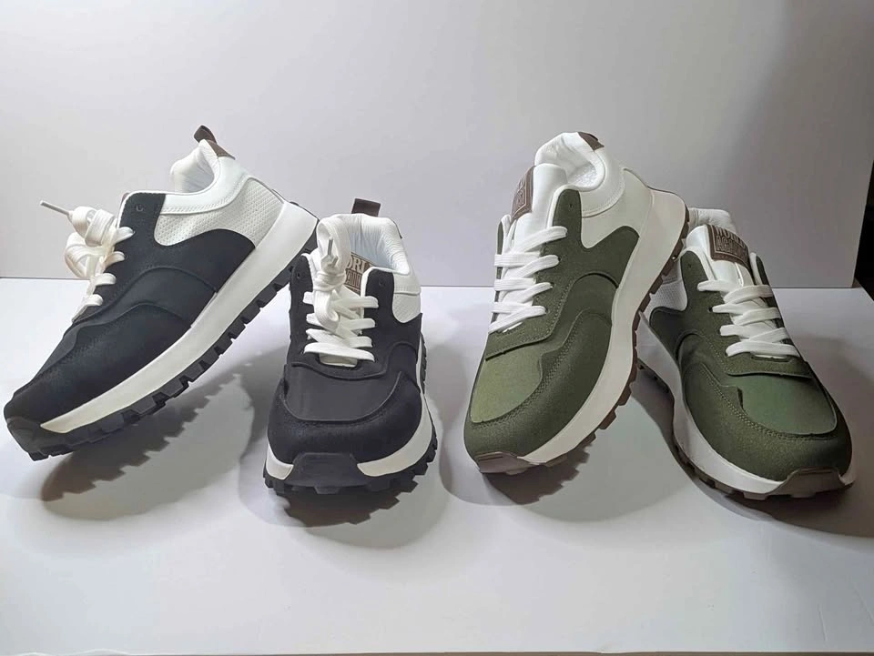 Unisex Shoes - Brand New in Box!
