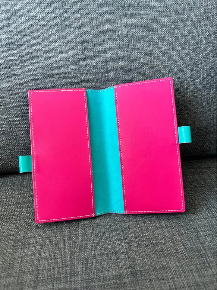 Teal & Pink Leather Passport Holder - photo 2