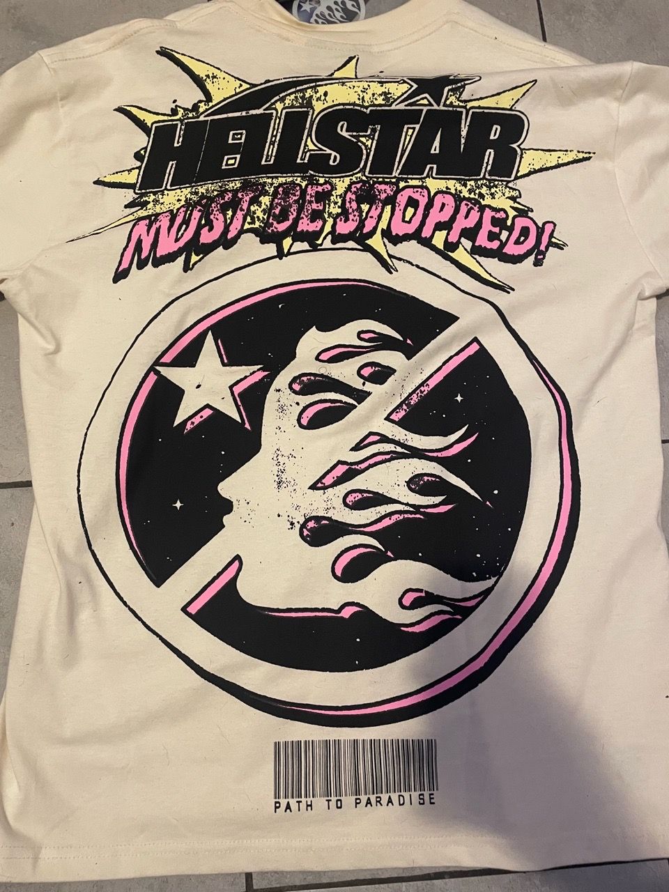 Hellstar Breaking News Graphic Tee - photo 3