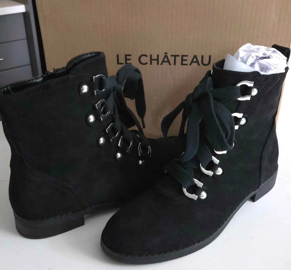Women's Black Boots - NEW - Size 10 - photo 2