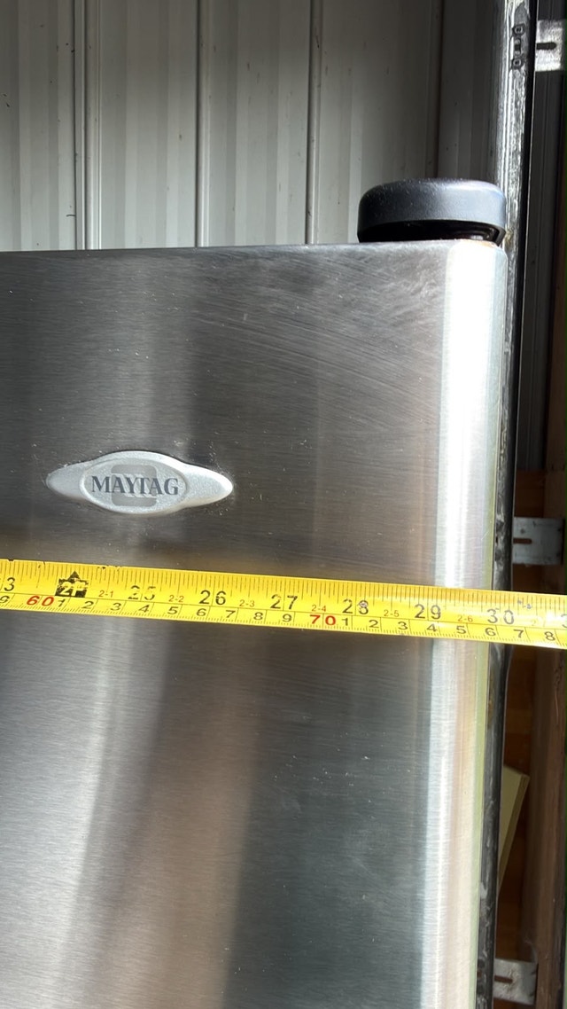 Maytag Refrigerator MBR1956HES - photo 4