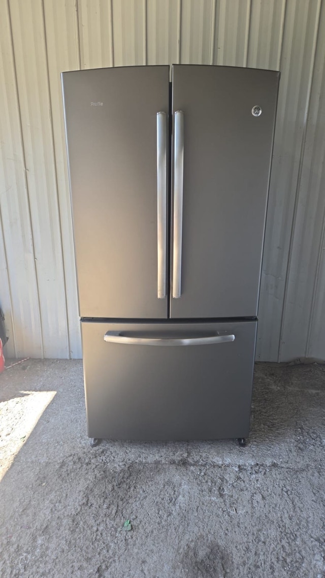 GE Profile Refrigerator