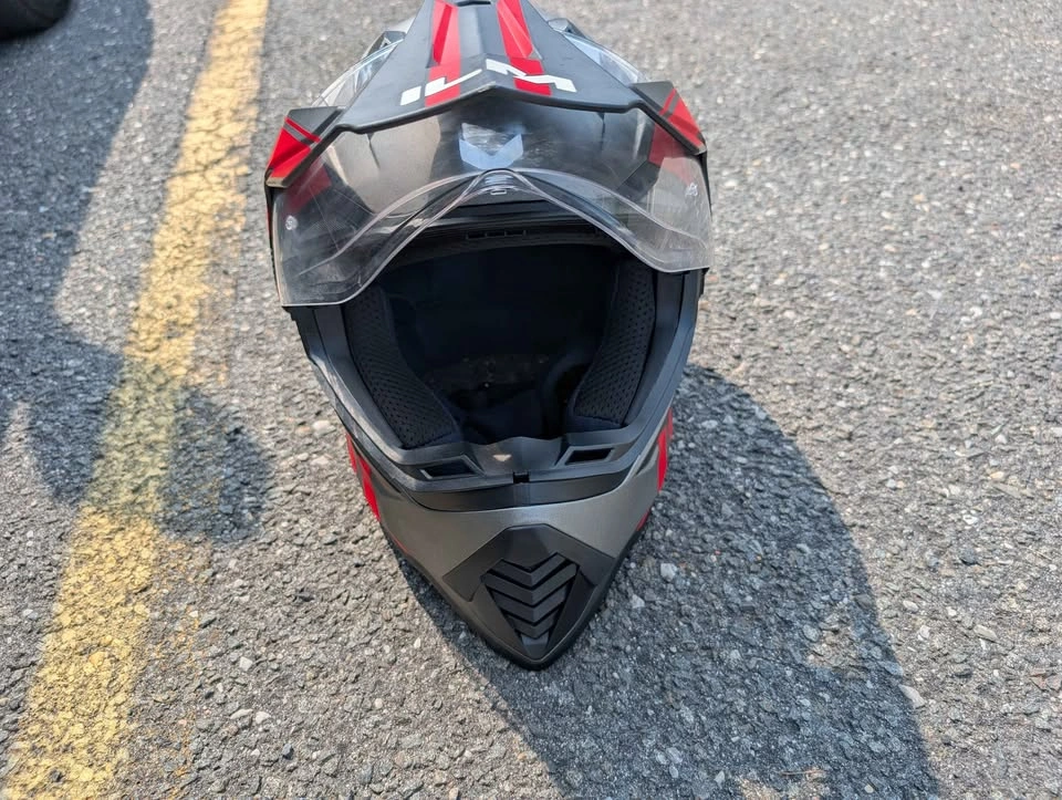 Helmet - photo 5