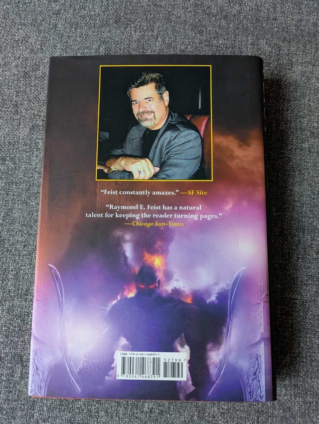 Raymond E. Feist A Kingdom Besieged - photo 2