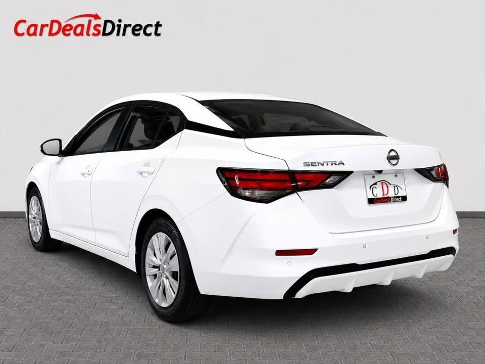 2020 Nissan Sentra - photo 5