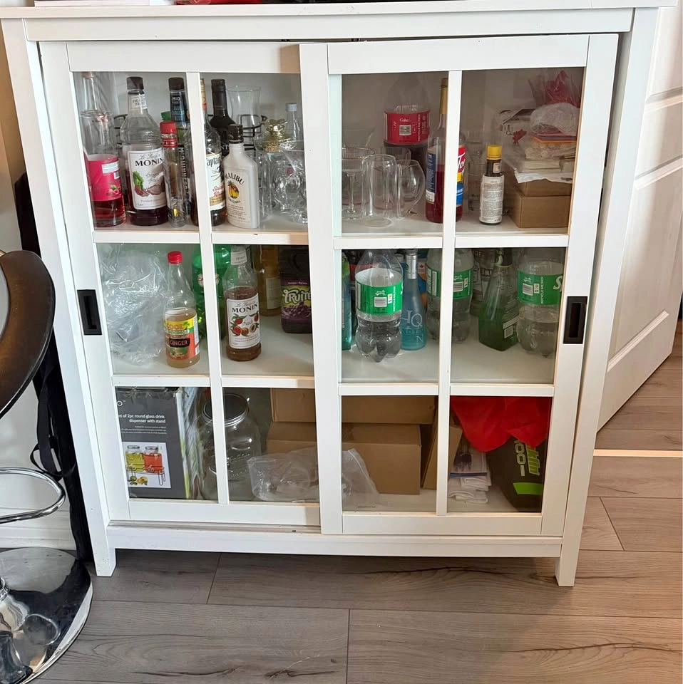 JYSK Cabinet (Moving out sale)