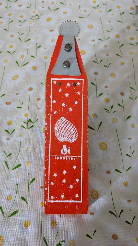 Vintage Coconut Grater/20$ or OBO - photo 2