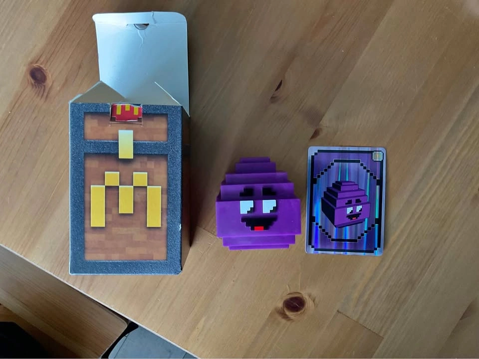 Minecraft McDonalds toy grimace egg with unused code