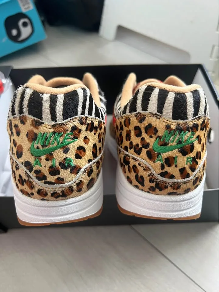 Nike Air Max 1 x Atmos Safari 2.0 Size 11 image indicator(2)
