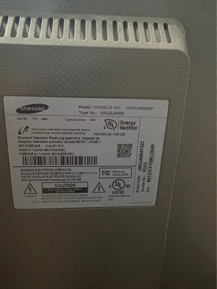 Samsung 32" LED TV UN32J4000AF - photo 2