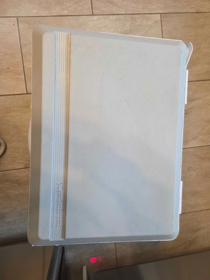 Kooltron 12v cooler - photo 2