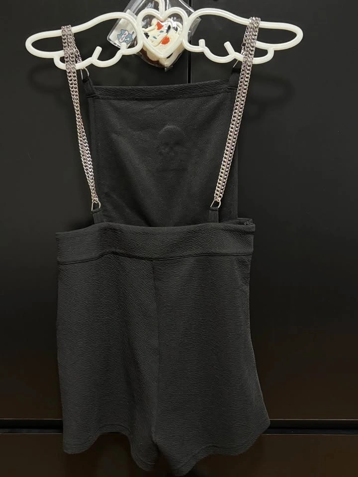 shein xs black skull overalls with chains - photo 4