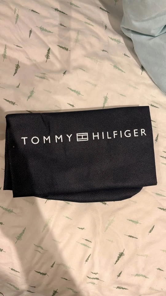 Tommy Hilfiger American Icon leather tote bag - photo 3