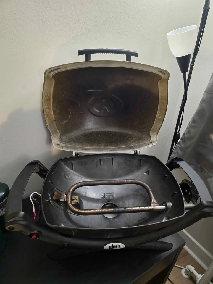 Weber Q Portable Gas Grill - photo 2