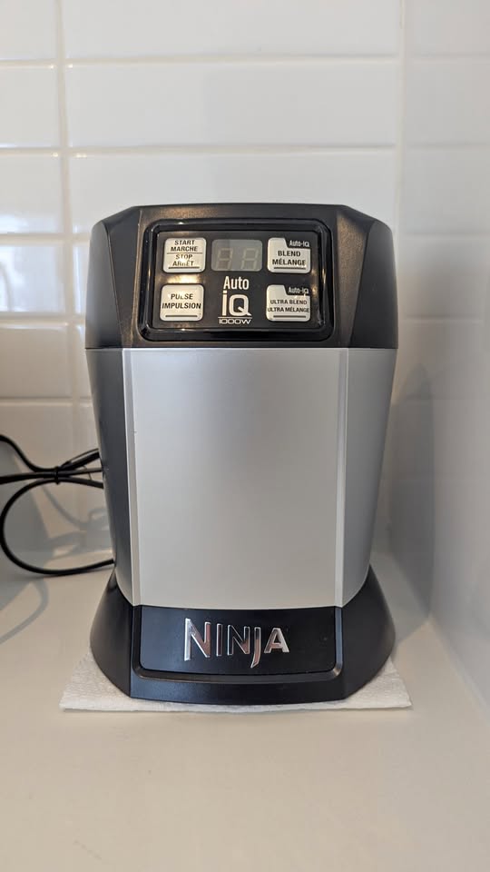 Ninja Auto-iQ Blender (1000W) + 4 Cups