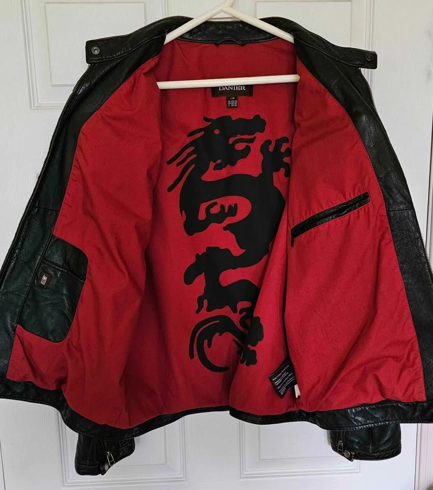 Vintage Y2K Danier Leather Moto Jacket with Rare Dragon Lining - photo 3