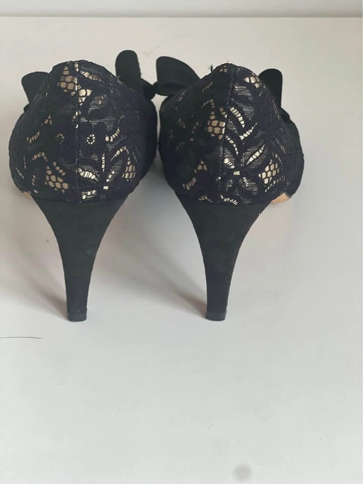 Ron White Black & Gold Peep Toe Heels - photo 2