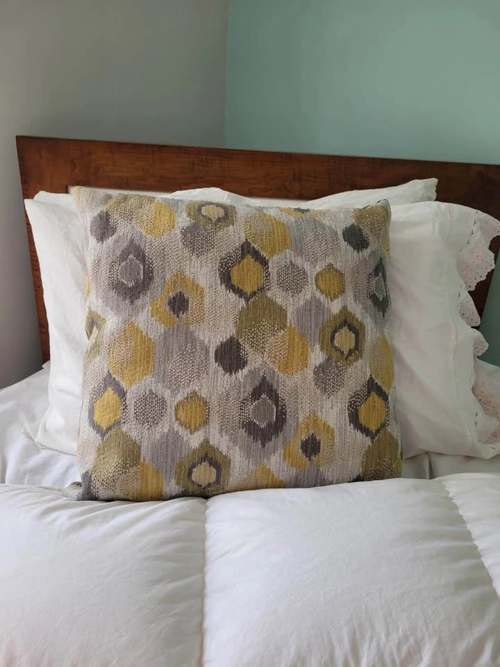 Set of 3 Geometric Pattern Throw Pillows - photo 2