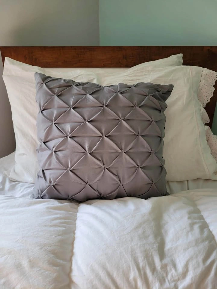 Set of 3 Grey Decorative Throw Pillows - photo 5
