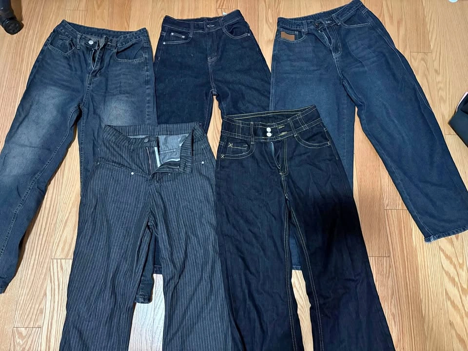 Women’s Pants Clearout (Size S) – Brand New & Like-New