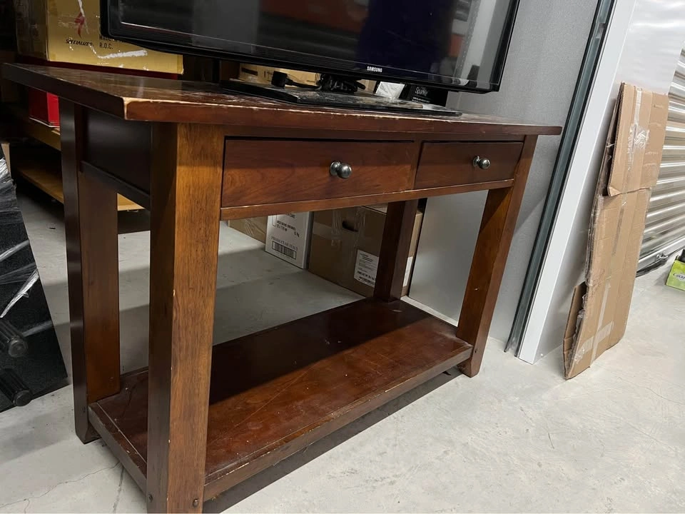 Veneer on Solid Wood Console Table/TV Stand - 3 Pieces for $120 - photo 2