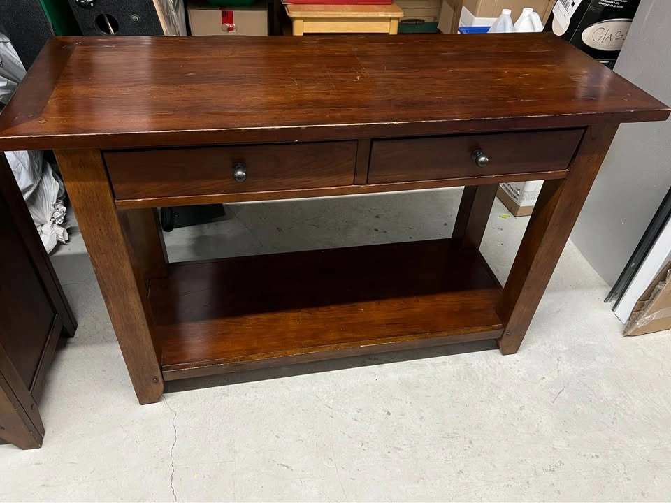 Veneer on Solid Wood Console Table/TV Stand - 3 Pieces for $120 - photo 3