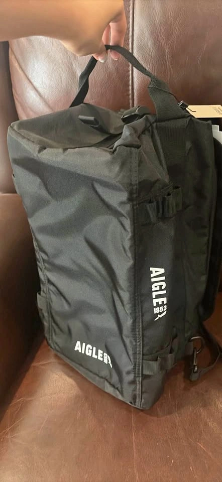 Aigle BNWT black small duffel bag/ backpack 2 way