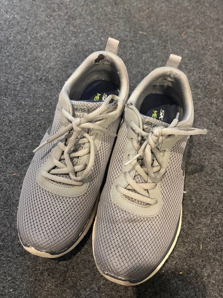 Sketchers US 8 runners sneakers - photo 5