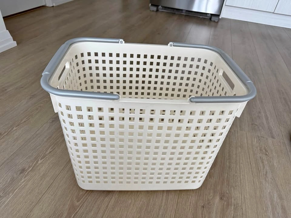 Laundry basket