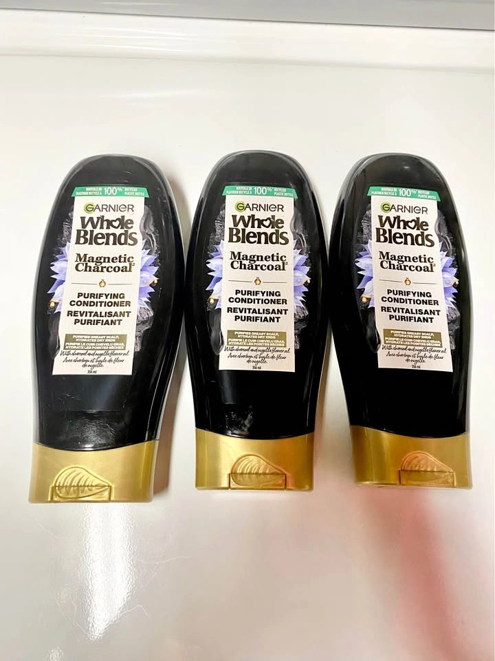 Set of 3 Garnier Whole Blends Magnetic Charcoal Conditioner