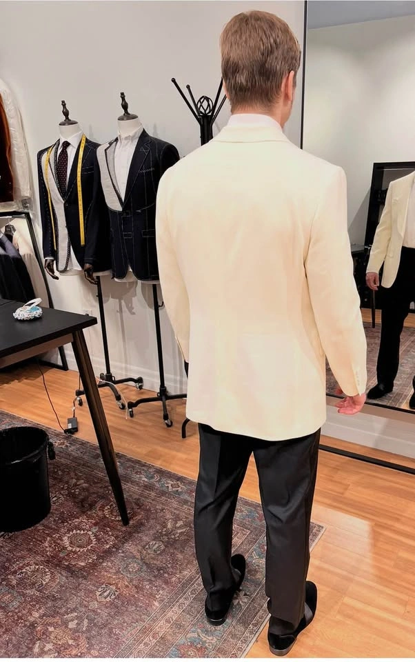 Off white tuxedo jacket - photo 3