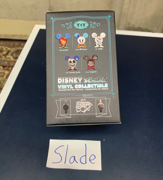 Donald Duck Disney Series Vinyl Collectible (Big Sale) - photo 4