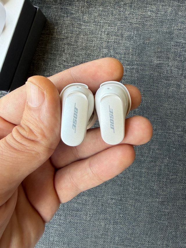 Bose QuietComfort II Earbuds - photo 4