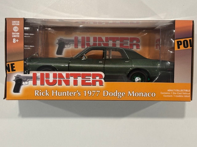 1977 Dodge Monaco Green Machine Hunter TV Series 1/24