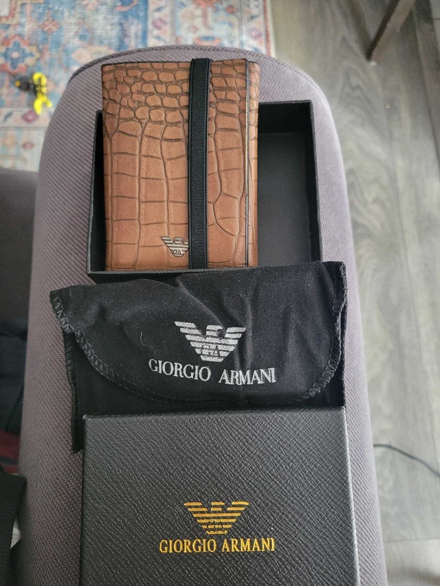 NEW Giorgio Armani Wallet genuine leather