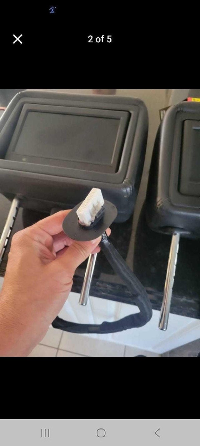 Screens head cushions for 2013 to 2016 Infiniti - photo 2