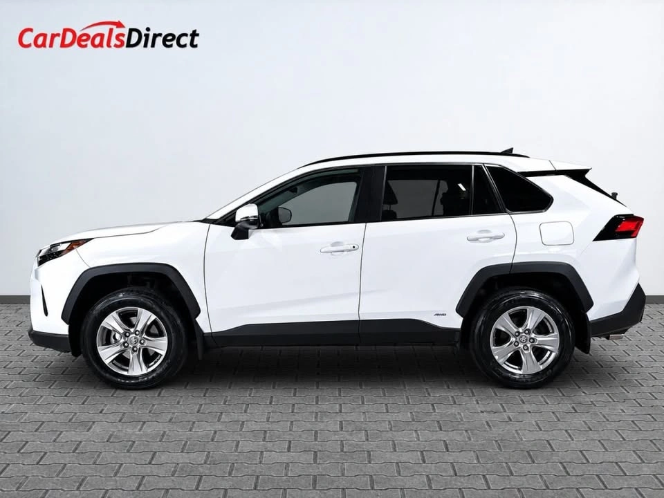 2024 Toyota RAV4 - photo 3
