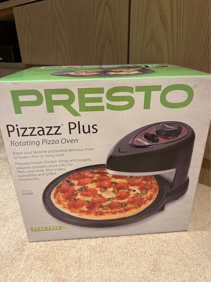 NEW Presto Pizzazz Plus Rotating Pizza Oven - photo 4