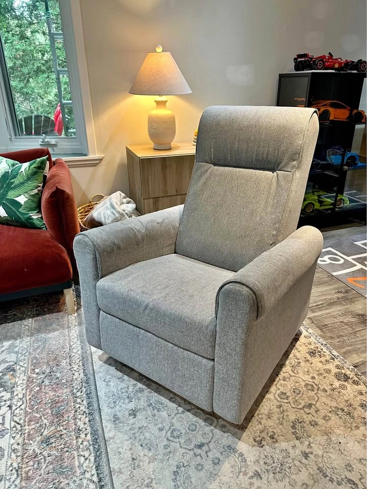 Dutailier Nolita Glider Recliner