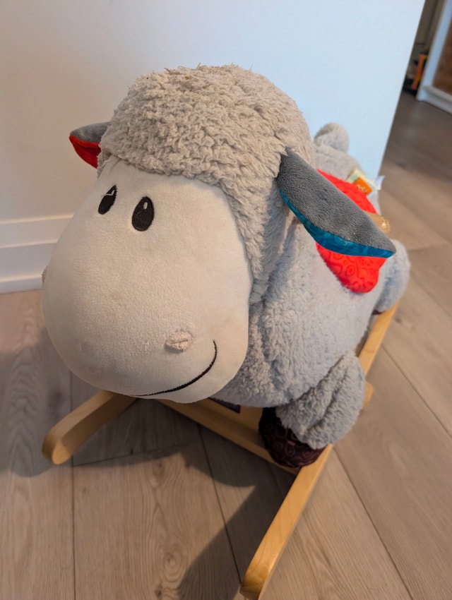 B. Toys rodeo rocker sheep - excellent condition - photo 2