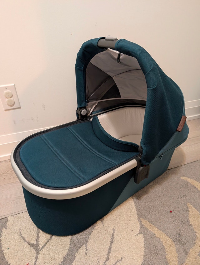 Huge bundle-Uppababy Vista V2 2023 Stroller and accessories - photo 3