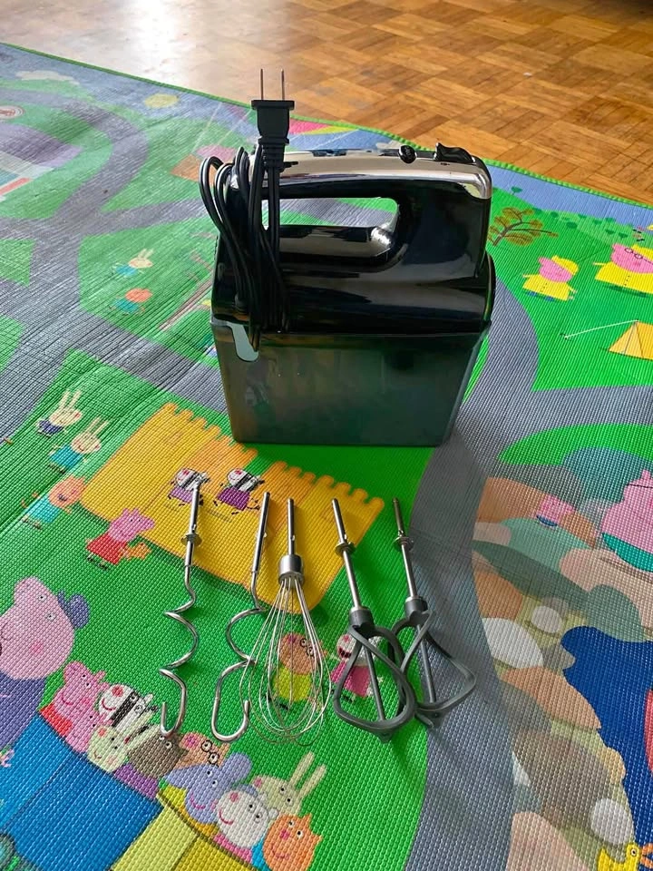 Black Decker Hand Mixer