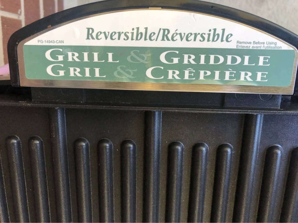 Reversible grill and griddle - photo 2