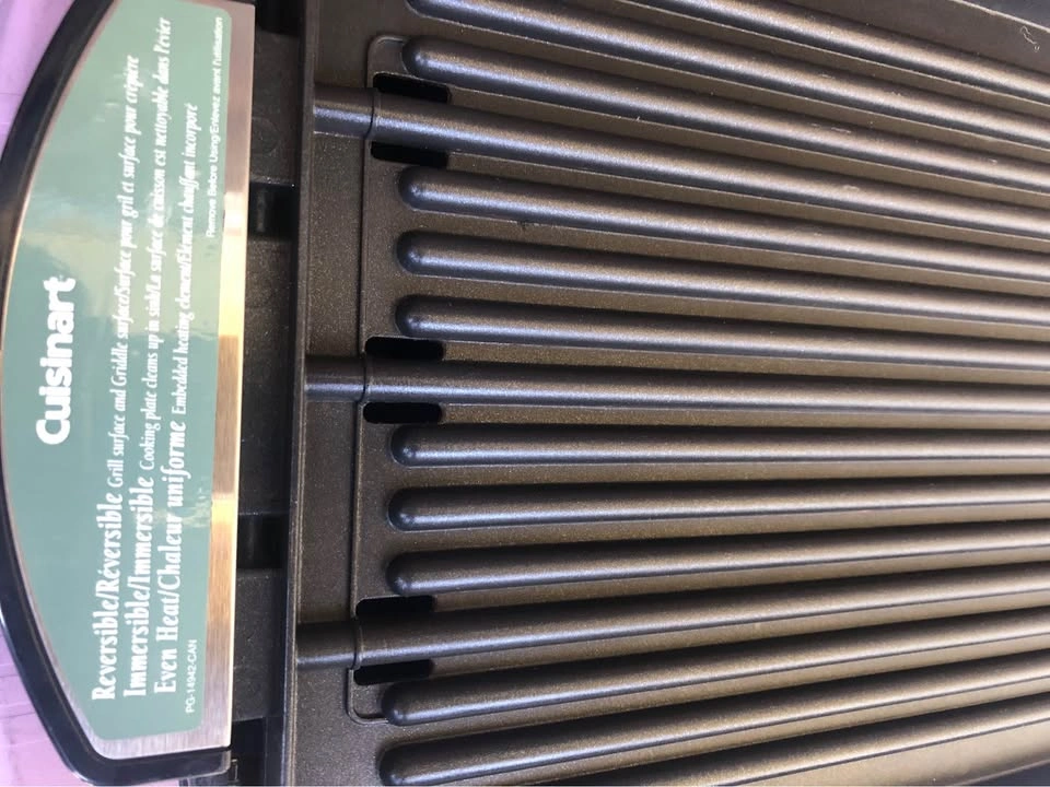 Reversible grill and griddle - photo 3