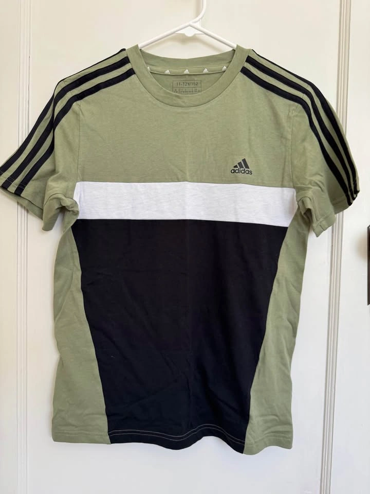 Boys Adidas Clothing - Size 10/12 - photo 3