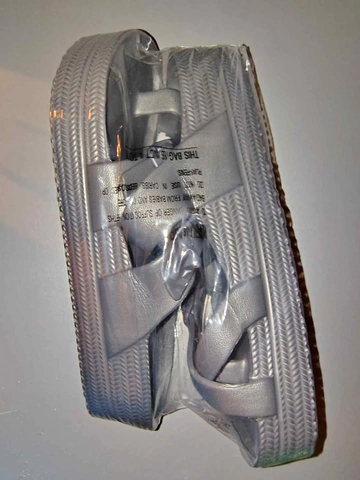 CAMVAVSR Women’s Double Strap Platform Sandals (Gray, Size 10)