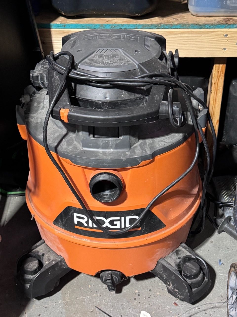 Used big ridgid shop vac