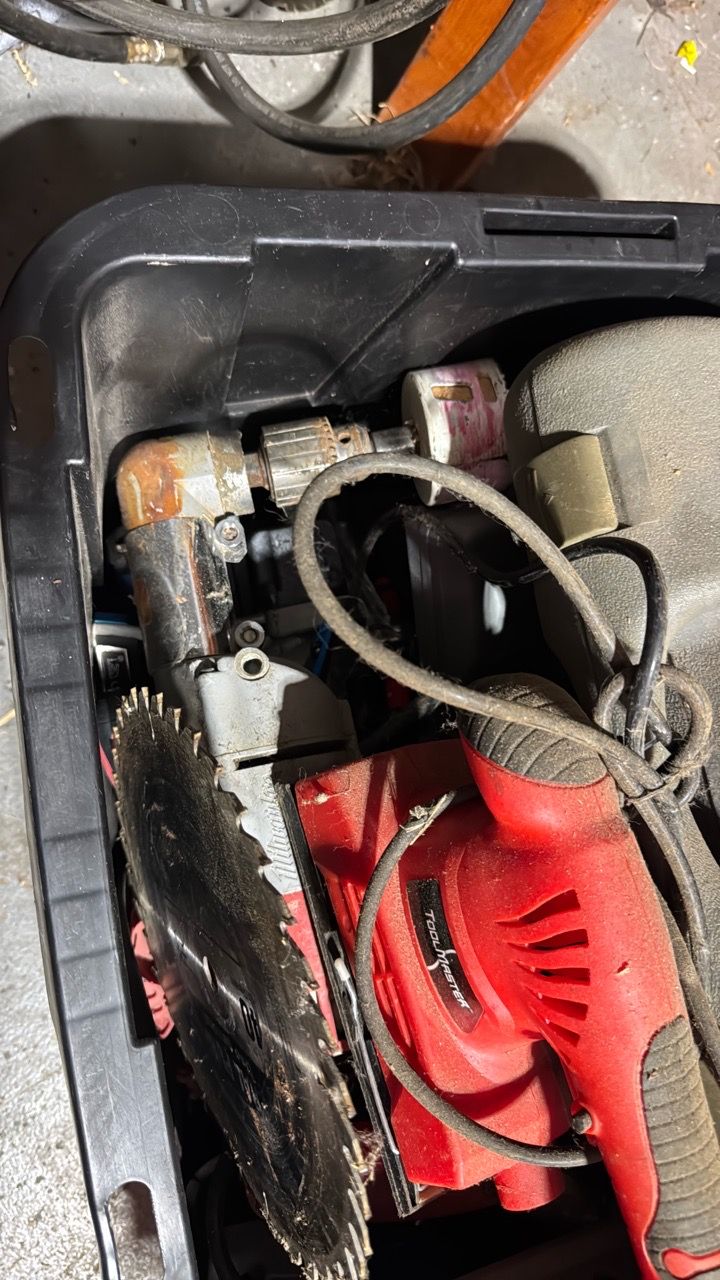 Big tote of hand tools - photo 2