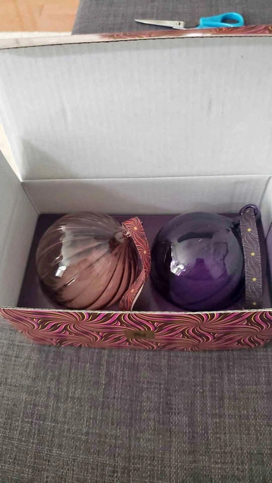 Set of 2 mouth blown hand made decorative glass baubles