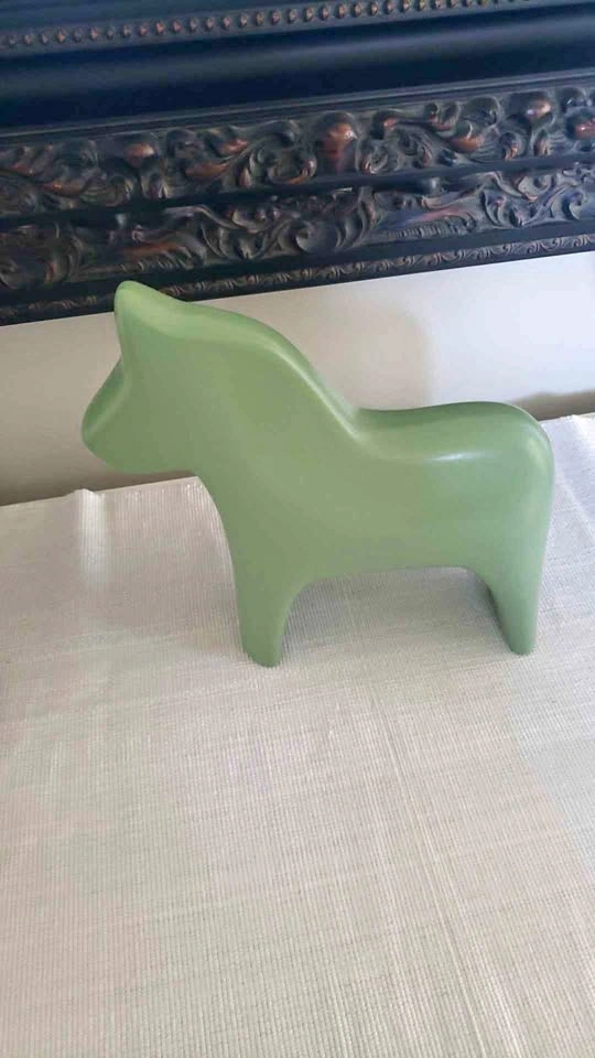 IKEA KLOTPLATAN Decorative Dala Horse Figurine Earthenware Green